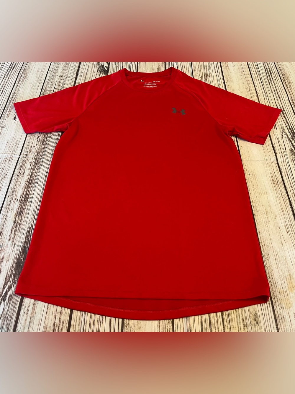 Under Armour Red Athletic Performance Stretch Shirt Sports Active Wear Men Small